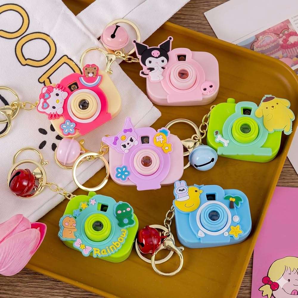 Cartoon Camera Keychain – Mini Projection Toy with Key Ring