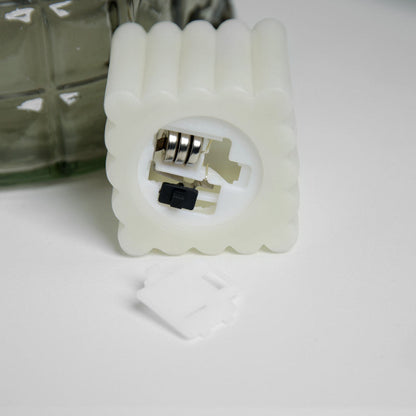 Modern Bubble Cube Candle Light – Flickering LED Flame for Cozy Ambiance